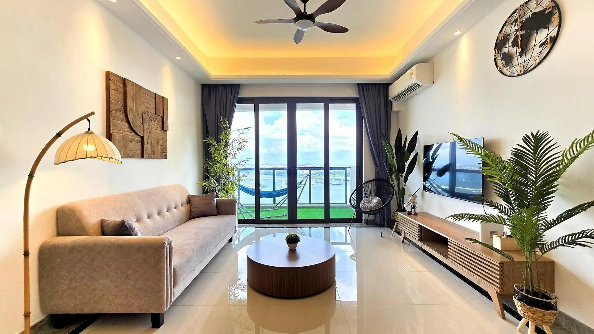 Apartment Ferienwohnung Full Seaview 3Br Johor Bahru Ciq 9-10 Pax Ma­lay­sia